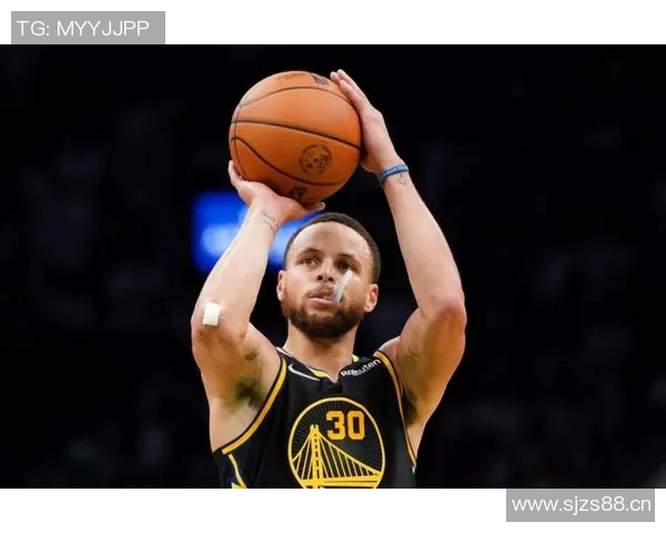 五年对比展现库里数据全方位进化，个人表现达到新高峰